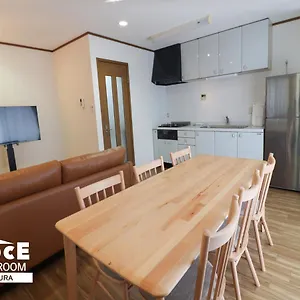 アパート Gloce 鎌倉 若宮大路house お部屋から江ノ電ビューを独り占め 鎌倉駅から徒歩3分 鎌倉市